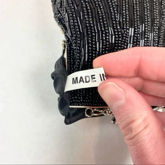 Beaded Square Design Handbag - Picture 5 of 6